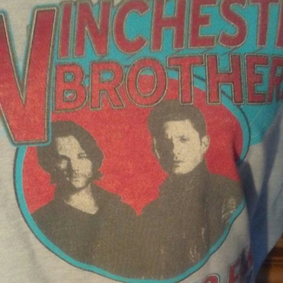 Winchester Brothers tour tee from Supernatural - size medium - Picture 4 of 8